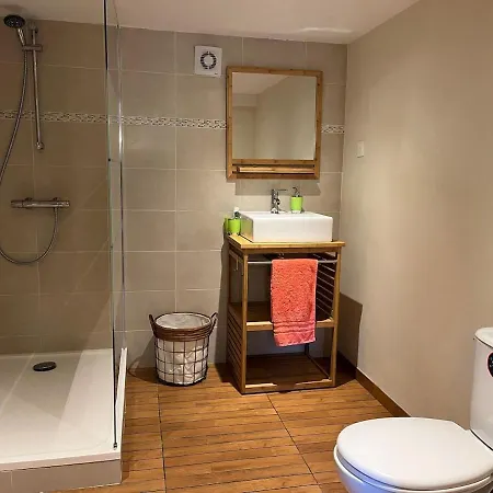 Apartment Maison Avec 4 Chambres, Avec 2 Salles De Bain