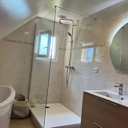 Apartment Maison Avec 4 Chambres, Avec 2 Salles De Bain *