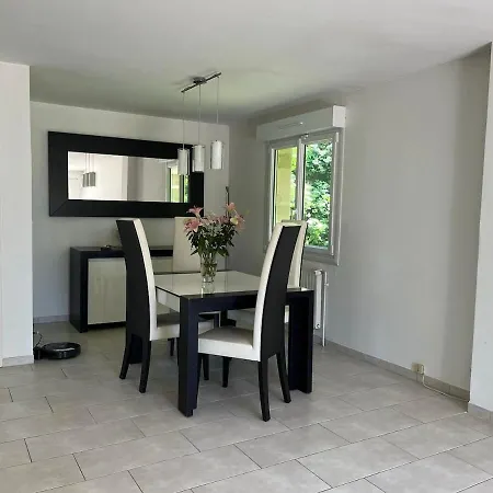 Maison Avec 4 Chambres, Avec 2 Salles De Bain Hérouville-Saint-Clair